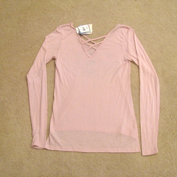 Justice League Long Sleeve Graphic Tee NEW Womens Size Small Pink Comic Heros - Picture 7 of 8